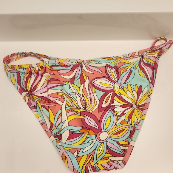 Kate Spade Rue La La Swim Bottom - Picture 5 of 5